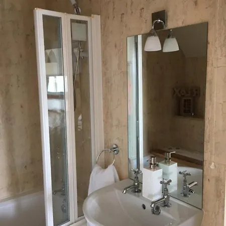 No.21 Sandpiper's Nest Appartement Knights Town